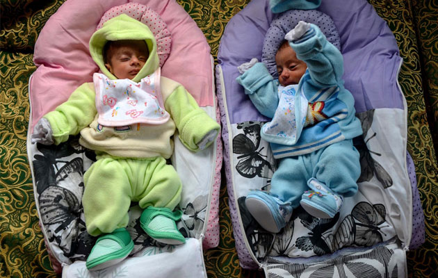 Tvillingerne kom til verden for tidligt i Afghanistan - men nu er de udskrevet fra vores hospital.