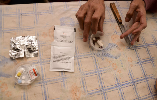 En daglig dosis medicin for en patient med multiresistent tuberkulose.