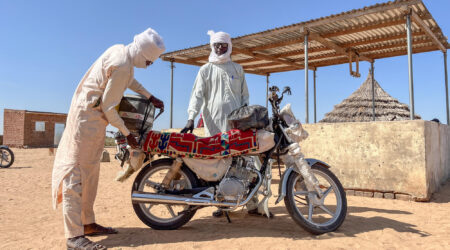 Difteri er fuldt ud forebyggelig, men alligevel har Tchad været ramt af flere udbrud de senere år. Sammen med landets sundhedsmyndigheder har vi gennemført en vaccinationskampagne, der er nået ud til de mest ufremkommelige områder i landet.