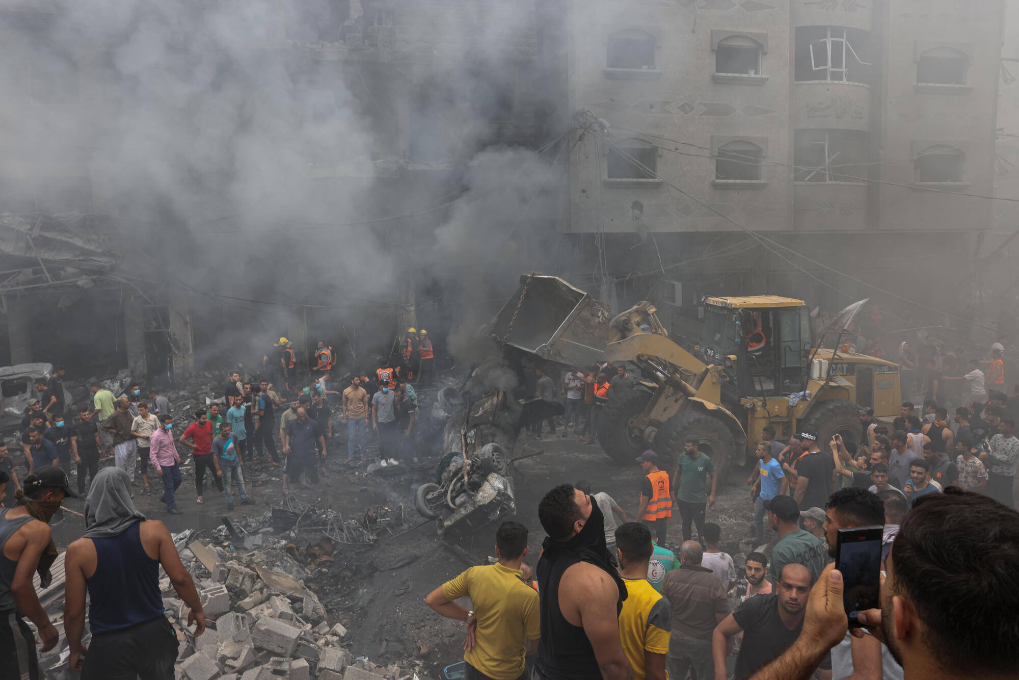 9. oktober 2023. Efter Hamas’ angreb den 7. oktober, indleder Israel et massivt bombardement af Gaza, der smadrer mange bygninger og får patienterne til at strømme ind på områdets hospitaler.